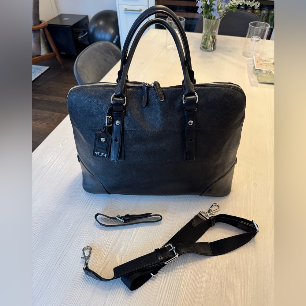 Tumi Dome Villa Saffiano Black Leather Tote Bag Laptop Purse 73123D2